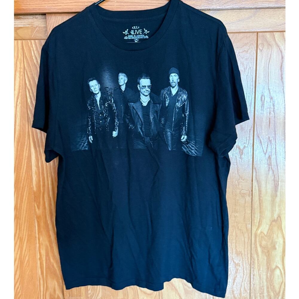 Vintage U2 2015 Innocence + Experience Tour Band T-Shirt XL